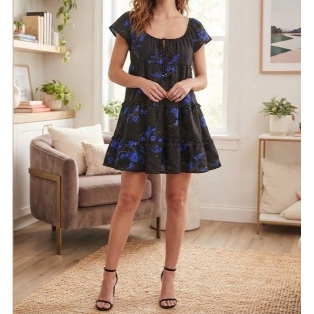 Urban Outfitters Dress Womens Bea Black Blue Floral Tier Frock Mini Lined Sz SP